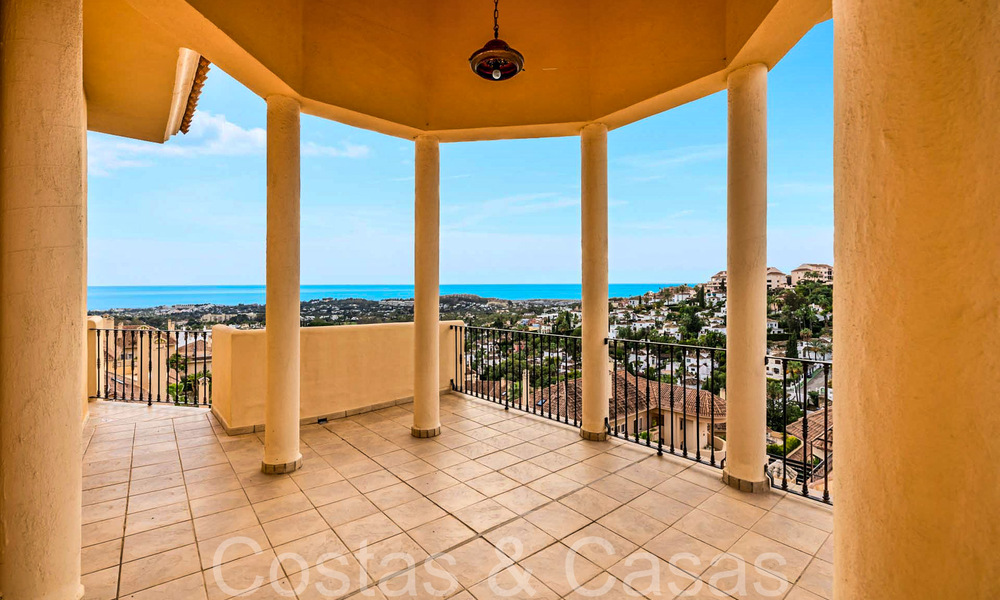 Precioso ático doble con vistas al mar en venta en un complejo de 5 estrellas en Nueva Andalucía, Marbella 66653