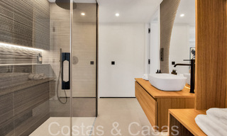 Villa de lujo contemporánea y sostenible con piscina privada en venta en Nueva Andalucía, Marbella 66908 