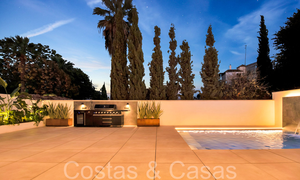 Villa de lujo contemporánea y sostenible con piscina privada en venta en Nueva Andalucía, Marbella 66921