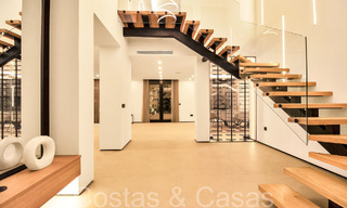 Villa de lujo contemporánea y sostenible con piscina privada en venta en Nueva Andalucía, Marbella 66922 