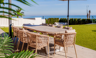 Se vende villa de diseño ultramoderna en primera línea de playa, New Golden Mile, Marbella - Estepona. 72263 