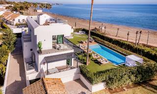 Se vende villa de diseño ultramoderna en primera línea de playa, New Golden Mile, Marbella - Estepona. 72277 