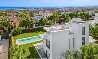 Lista para entrar a vivir, nueva villa moderna en venta en un resort de golf de cinco estrellas en Marbella - Benahavis 71750 