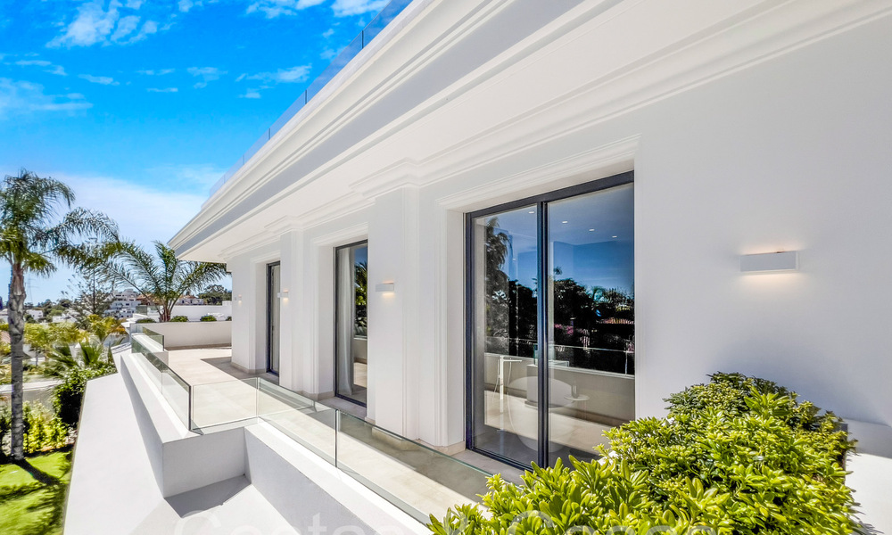 Modernas villas de estilo vanguardista en venta en la prestigiosa Milla de Oro de Marbella 69691