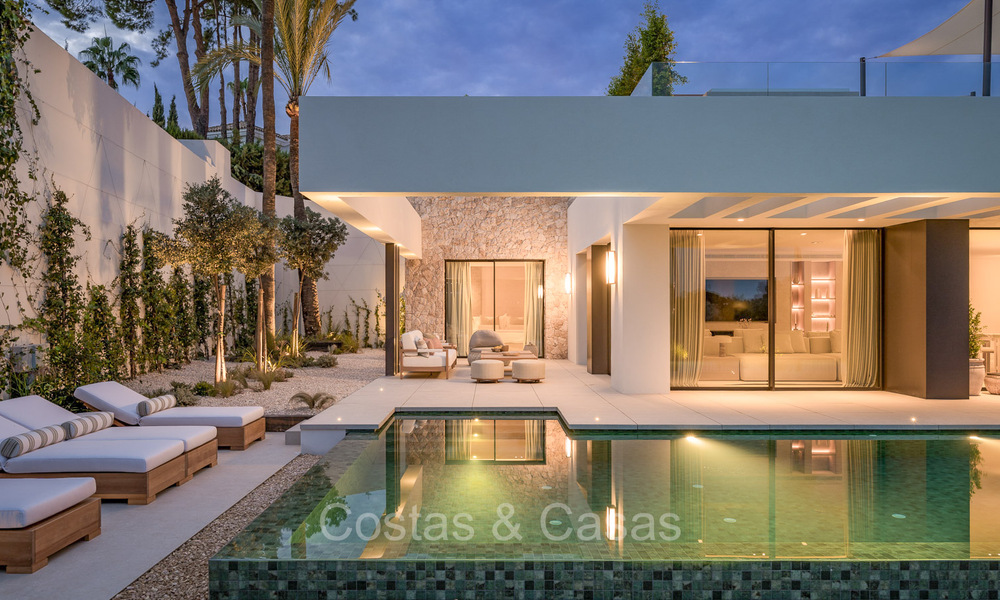 Nueva y ultramoderna villa de lujo en venta con diseño arquitectónico, en primera línea de golf de Los Naranjos en Nueva Andalucía, Marbella 73135