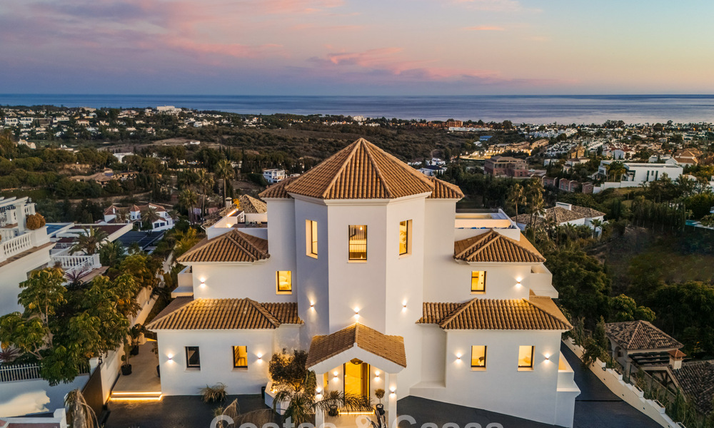 Exclusiva villa de diseño con vistas panorámicas al mar en venta en un resort de golf de cinco estrellas en Marbella - Benahavis 74770