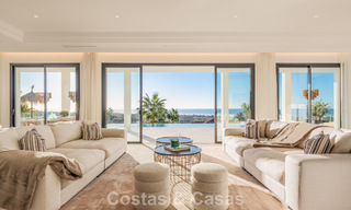 Exclusiva villa de diseño con vistas panorámicas al mar en venta en un resort de golf de cinco estrellas en Marbella - Benahavis 74771 