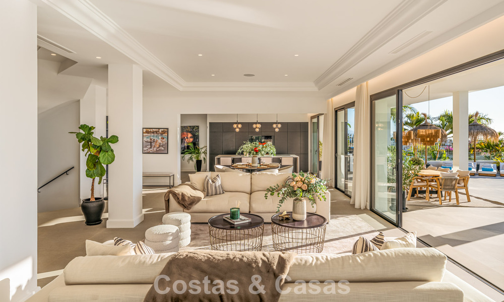 Exclusiva villa de diseño con vistas panorámicas al mar en venta en un resort de golf de cinco estrellas en Marbella - Benahavis 74775