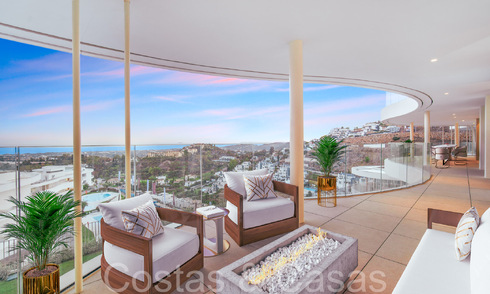 Prestigioso apartamento de lujo en venta con vistas panorámicas al mar, golf y montaña en Marbella - Benahavis 70583