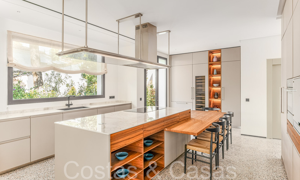 Lujosa villa ecológica en venta en una codiciada urbanización en la Milla de Oro de Marbella 67806