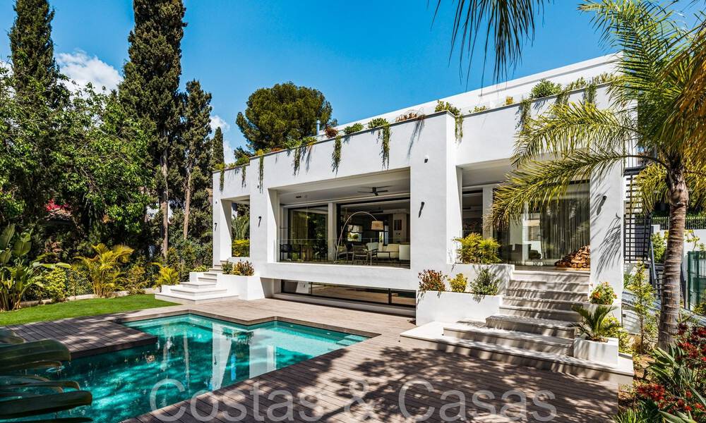 Lujosa villa ecológica en venta en una codiciada urbanización en la Milla de Oro de Marbella 67808