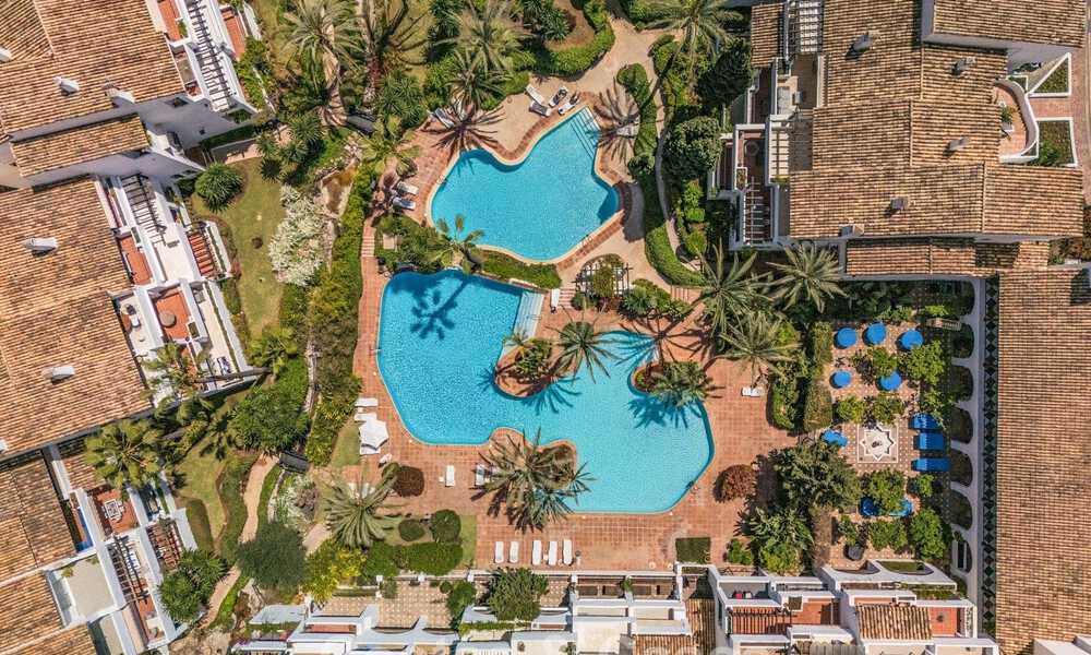 Amplio ático en venta situado en Puente Romano en la Milla de Oro de Marbella 67880