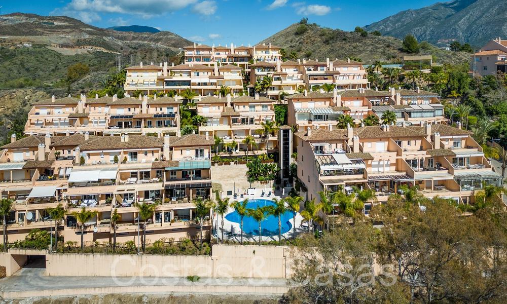 Amplio y luminoso ático dúplex en venta ubicado en Nueva Andalucía, Marbella 67977