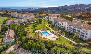 Elegante ático con preciosas vistas en venta en un exclusivo complejo de golf en Mijas, Costa del Sol 68266 