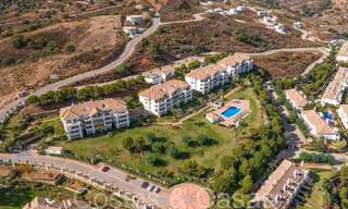 Elegante ático con preciosas vistas en venta en un exclusivo complejo de golf en Mijas, Costa del Sol 68268 