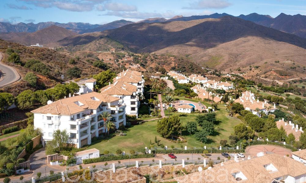 Elegante ático con preciosas vistas en venta en un exclusivo complejo de golf en Mijas, Costa del Sol 68269