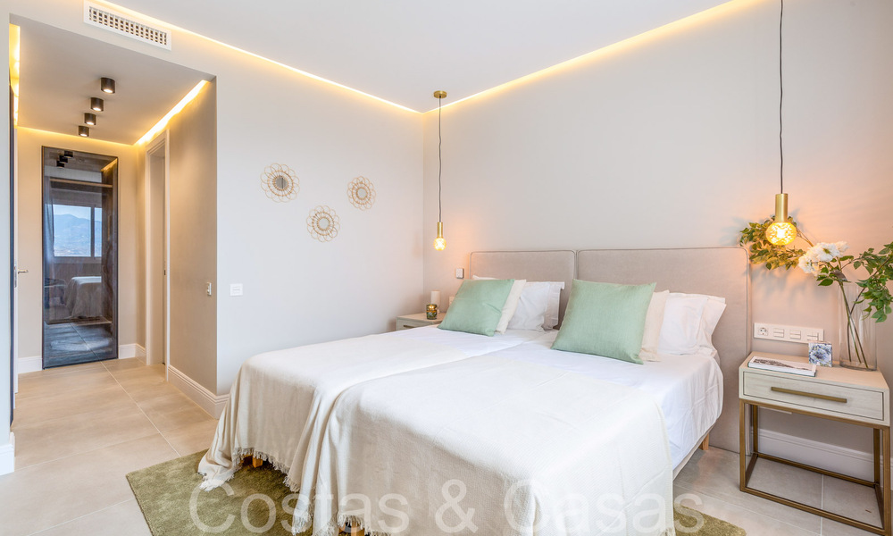 Elegante ático con preciosas vistas en venta en un exclusivo complejo de golf en Mijas, Costa del Sol 68272