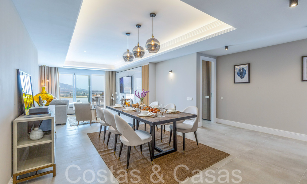 Elegante ático con preciosas vistas en venta en un exclusivo complejo de golf en Mijas, Costa del Sol 68276