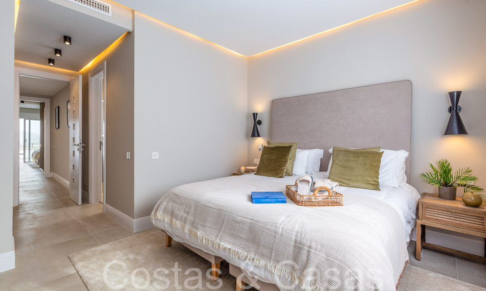 Elegante ático con preciosas vistas en venta en un exclusivo complejo de golf en Mijas, Costa del Sol 68287