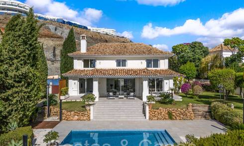 Villa de lujo lista para entrar a vivir en venta, en primera línea de golf en La Quinta, Benahavis - Marbella 68254