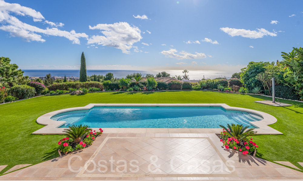 Clásica villa mediterránea con impresionantes vistas al mar en venta en Cascada de Camojan en Marbella 68499