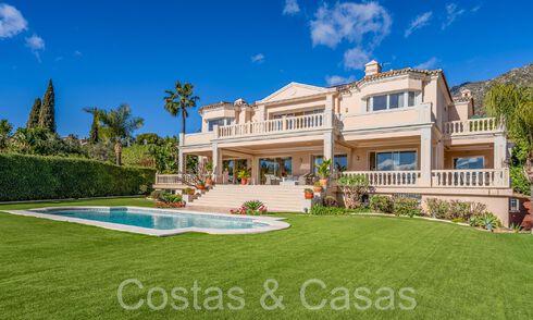 Clásica villa mediterránea con impresionantes vistas al mar en venta en Cascada de Camojan en Marbella 68500
