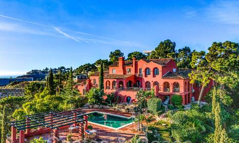 Majestuosa villa andaluza de lujo en venta rodeada de naturaleza en El Madroñal, Benahavis - Marbella 68513