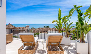 Lista para entrar a vivir, elegante villa de lujo mediterránea en venta, cerca de la playa al este del centro de Marbella 68634 