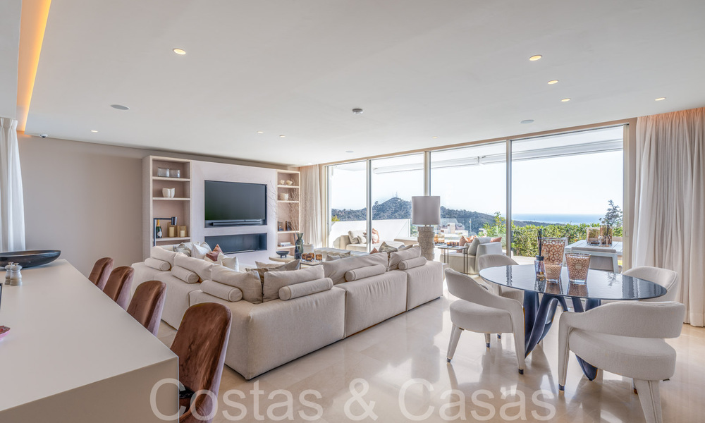 Listo para entrar a vivir! Apartamento contemporáneo con jardín y preciosas vistas al mar en venta, a poca distancia en coche del centro de Marbella 68657