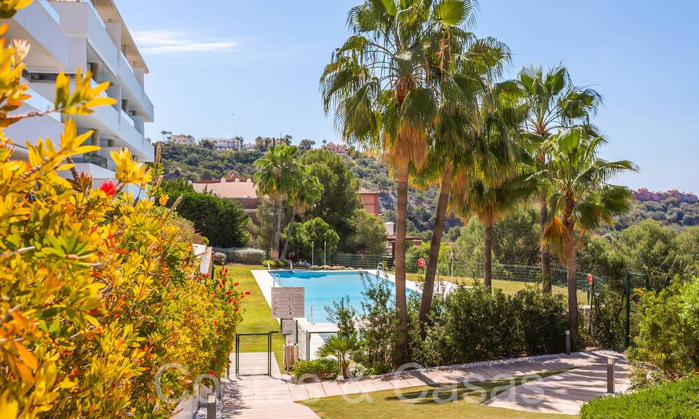 Listo para entrar a vivir, moderno apartamento en venta con vistas panorámicas en el exclusivo Benahavis - Marbella 68537