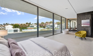 Casa de diseño de última generación en venta en un complejo innovador en la Milla de Oro de Marbella, a un paso de la playa 69042 