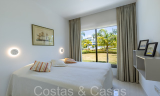 Apartamento de diseño moderno, listo para entrar a vivir, en venta cerca del campo de golf en el triángulo dorado de Marbella - Benahavis - Estepona 68789 