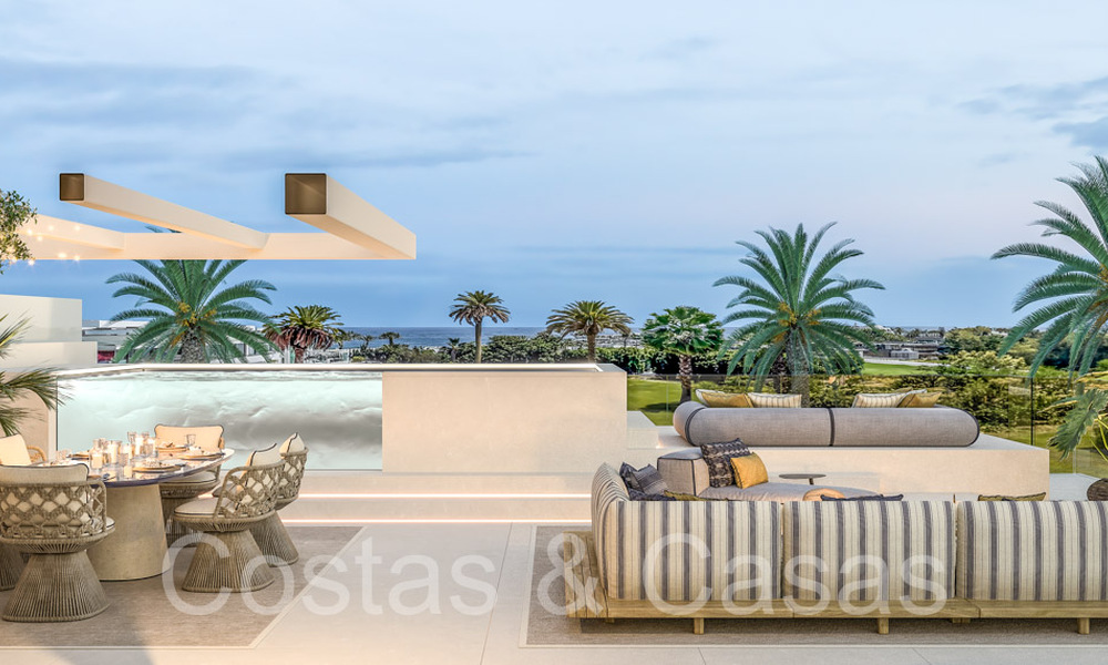 ¡Reventa! Casa de diseño ultramoderna en venta en un complejo privilegiado en la Milla de Oro de Marbella 69088