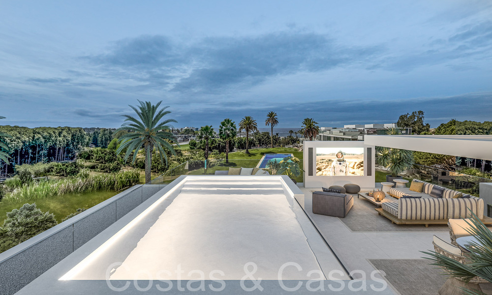 ¡Reventa! Casa de diseño ultramoderna en venta en un complejo privilegiado en la Milla de Oro de Marbella 69104