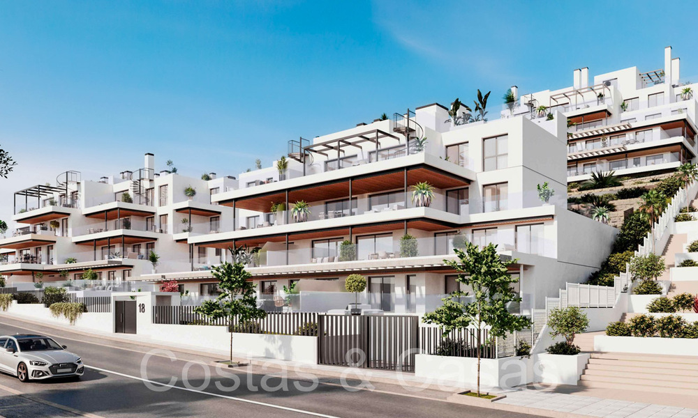 Apartamentos nuevos y contemporáneos con vistas al mar en venta a poca distancia del centro de Estepona y de la playa 69417