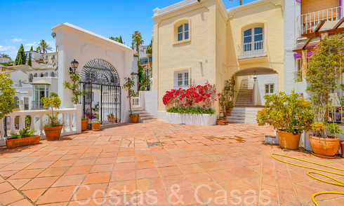 Encantadora casa adosada en venta en una urbanización cerrada en las colinas de Marbella - Benahavis 69488
