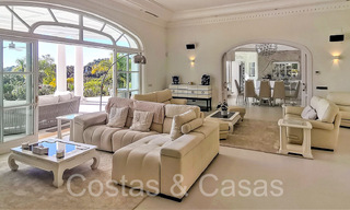 Villa clásica mediterránea con impresionantes vistas al mar en venta, en el exclusivo complejo La Zagaleta en Benahavis - Marbella 69743 