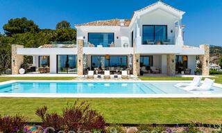 Villa de nueva construcción de estilo mediterráneo provenzal en venta en una urbanización cerrada en Marbella - Benahavis 69887 