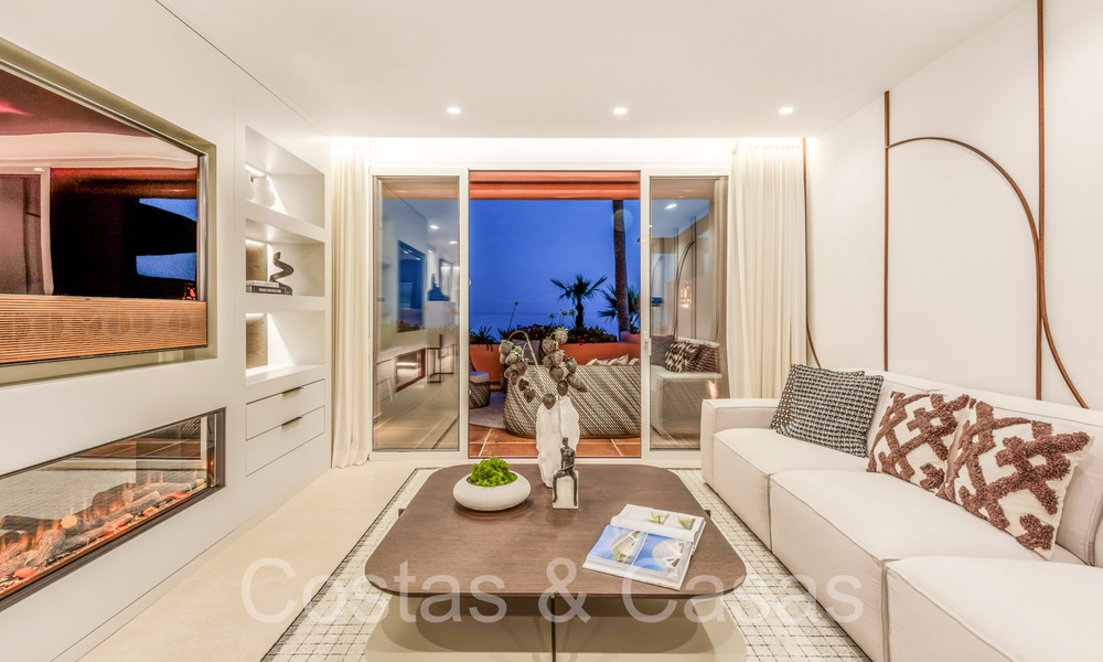 Sofisticado apartamento en primera línea de playa en venta en un exclusivo complejo en la Nueva Milla de Oro, Marbella - Estepona 69953