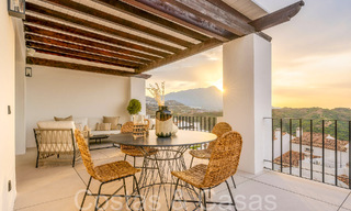 Listo para entrar a vivir, sofisticado ático en venta en un enclave de golf cerrado de La Quinta en Benahavis - Marbella 70190 