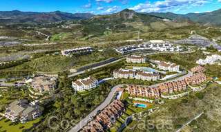 ¡Nuevo en el mercado! Modernos apartamentos de nueva construcción en estilo contemporáneo en venta con amplia terraza y hermosas vistas al mar en Benahavis - Marbella 70120 