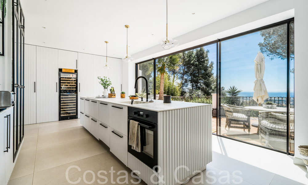 Villa de lujo de una planta en estilo mediterráneo contemporáneo en venta rodeada de naturaleza en El Madroñal, Benahavis - Marbella 70261