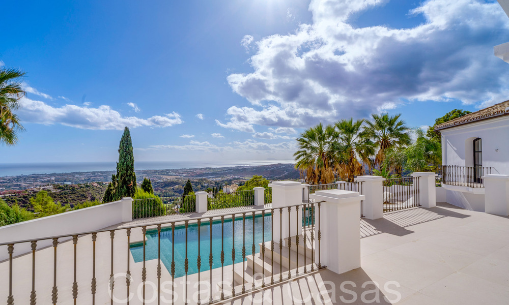 Sublime villa de lujo mediterránea con vistas panorámicas al mar en venta en El Madroñal, Marbella - Benahavis 70385