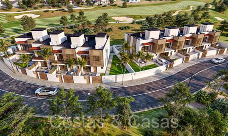 Nueva promoción de 8 casas adosadas en venta junto al campo de golf en Estepona 70550