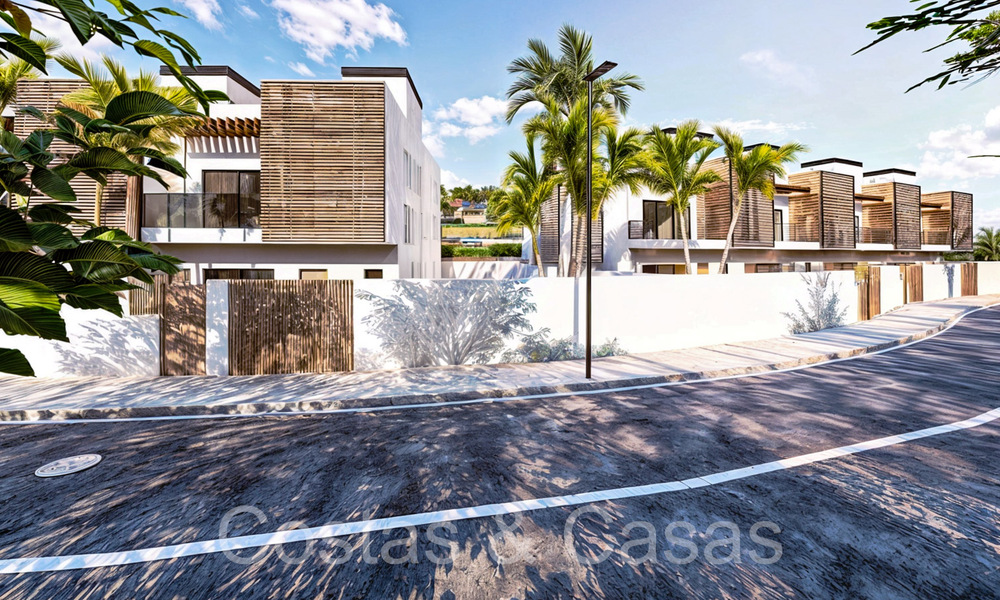 Nueva promoción de 8 casas adosadas en venta junto al campo de golf en Estepona 70565