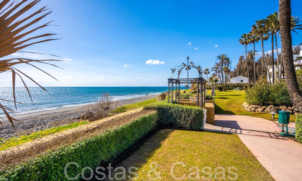 Ático en venta en un codiciado complejo de playa en la Nueva Milla de Oro entre Marbella y Estepona 70714