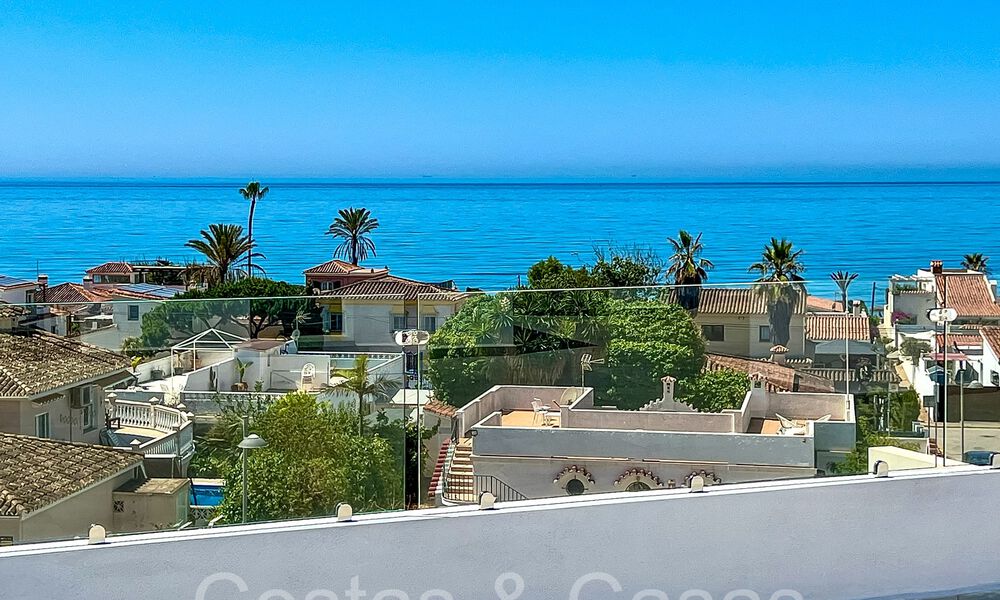 Villa contemporánea de nueva construcción en venta en una codiciada zona de playa al este del centro de Marbella 70597