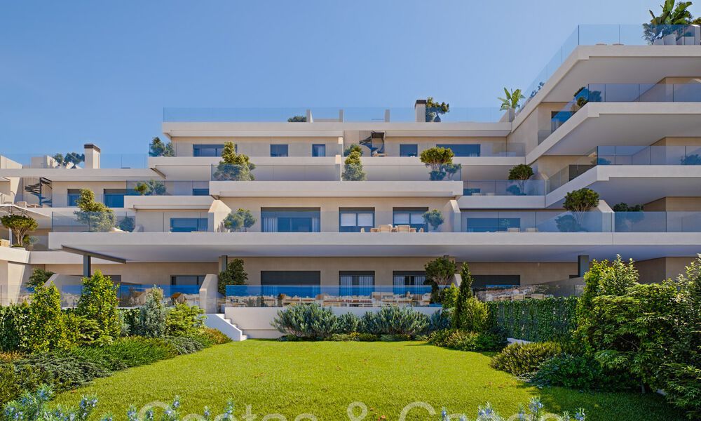 Nuevo en el mercado. Apartamentos elegantes en venta, a poca distancia de la playa y de los servicios del centro de Estepona 70880