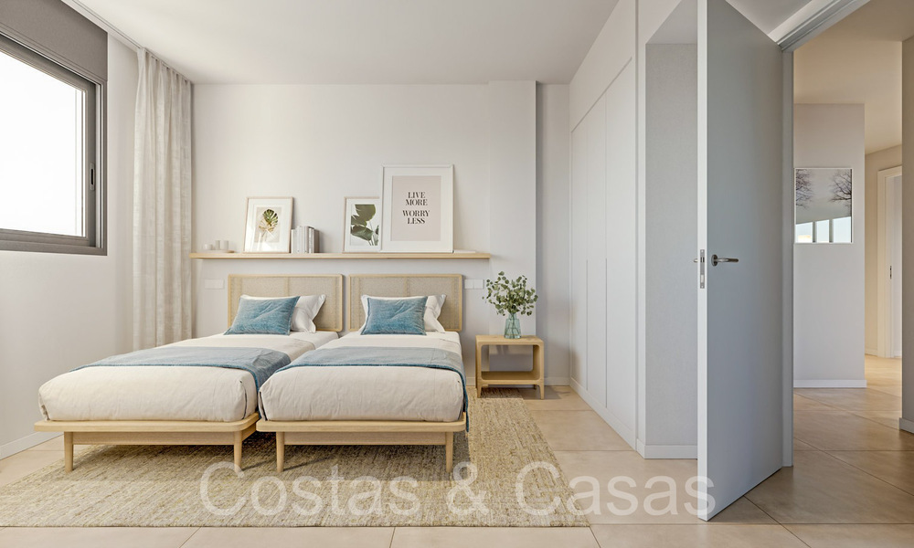 Nuevo en el mercado. Apartamentos elegantes en venta, a poca distancia de la playa y de los servicios del centro de Estepona 70888