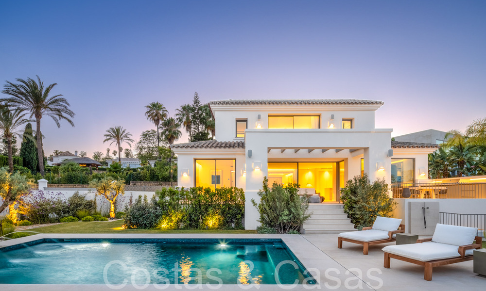 Villa mediterránea renovada de primera clase en venta en el corazón de La Quinta, Benahavis - Marbella 71184